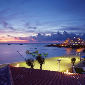 Hotel Ana Intercontinental Manza Beach Resort cazare Onna