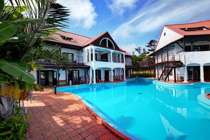 The Pool Resort Villa Ichigoichie