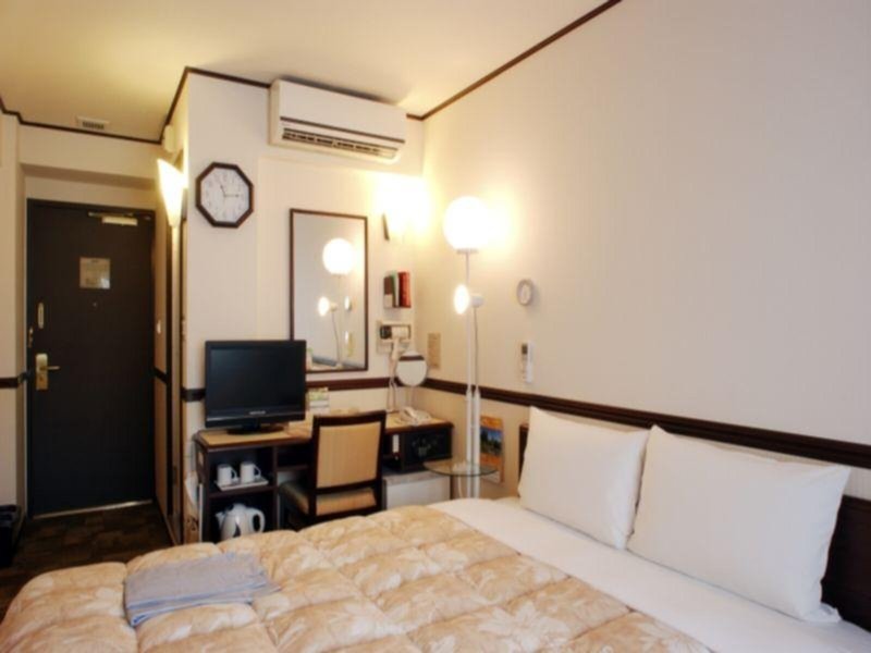 Toyoko Inn Naha Asahi-Basi Ekimae