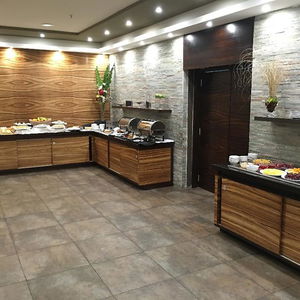 Hotel Crystal Tower cazare Montevideo