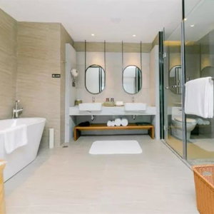 Hotel La Fountain Hotel & Resort cazare Sanya