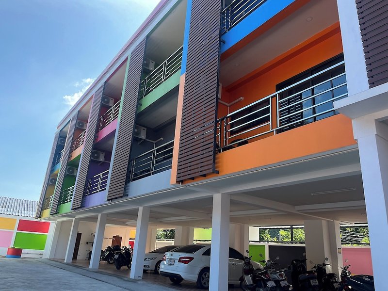 Hotel J & Ariya Hotel