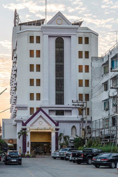 Hotel Ayothaya Riverside