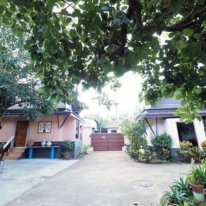 Hotel Sweet Inn Resort Hotel cazare Phra Nakhon Si Ayutthaya