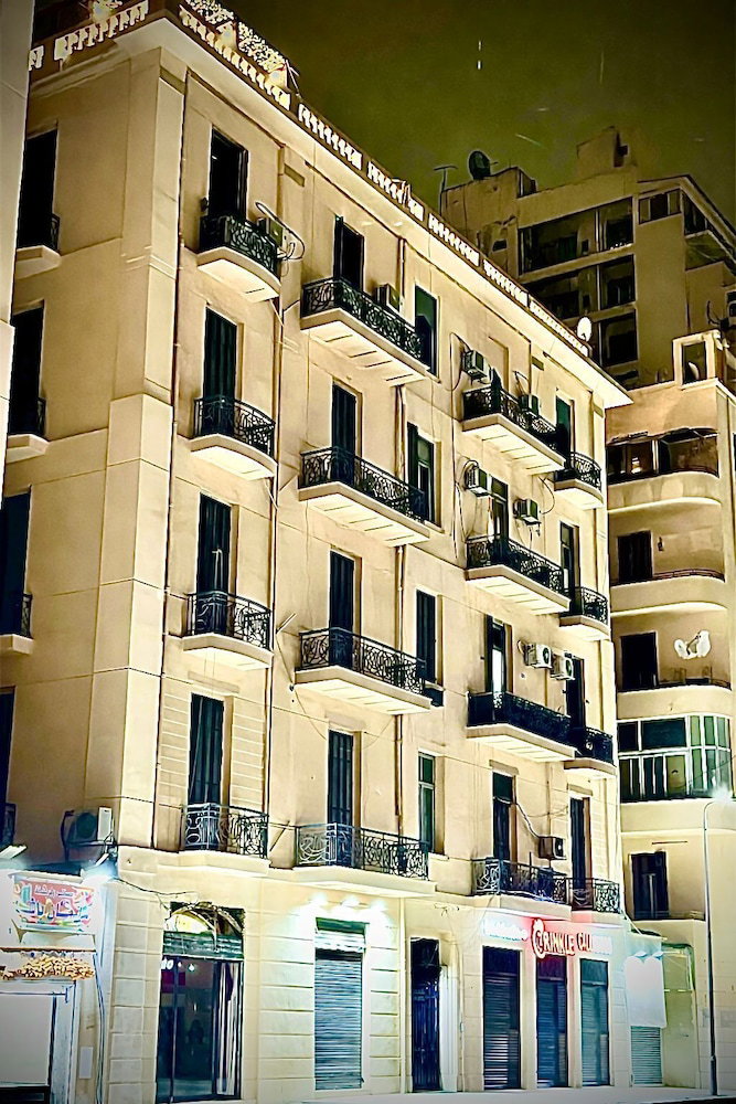 Hotel Heritage Hostel