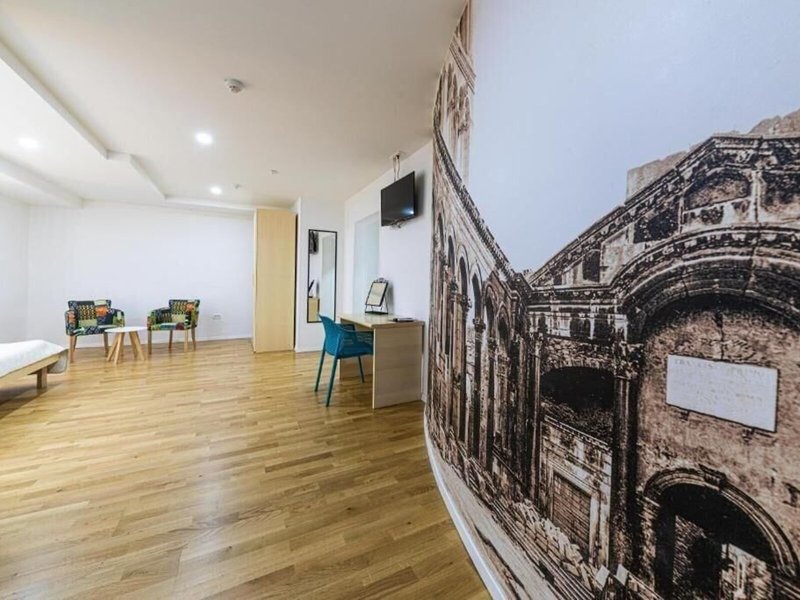 Split City Rooms