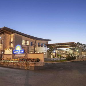 Hotel Days Inn By Wyndham Montreal East cazare Montreal