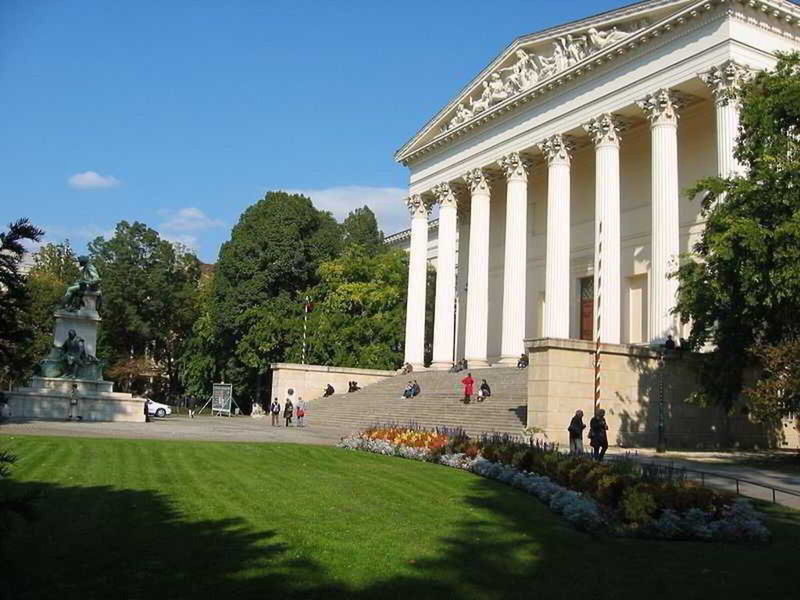 Hotel Budapest Museum Central