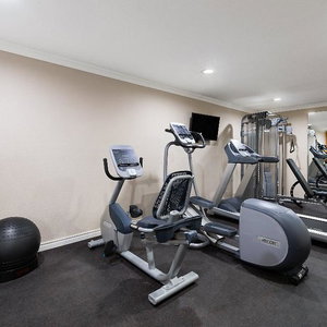 Hotel Solara Inn & Suites cazare Anaheim