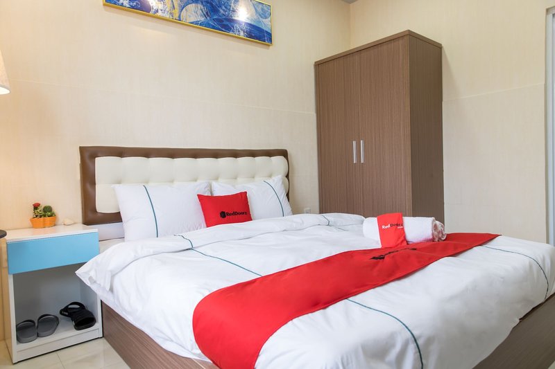 Hotel Reddoorz Near Mien Tay Bus Station