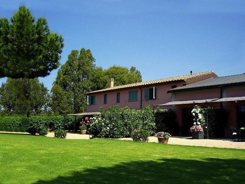 Hotel Fattoria Il Casalone