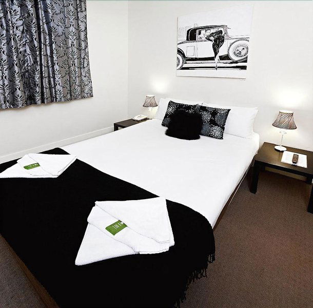 Hotel Ambassadors Hotel