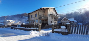 Hotel Pensiunea Montan cazare Bran