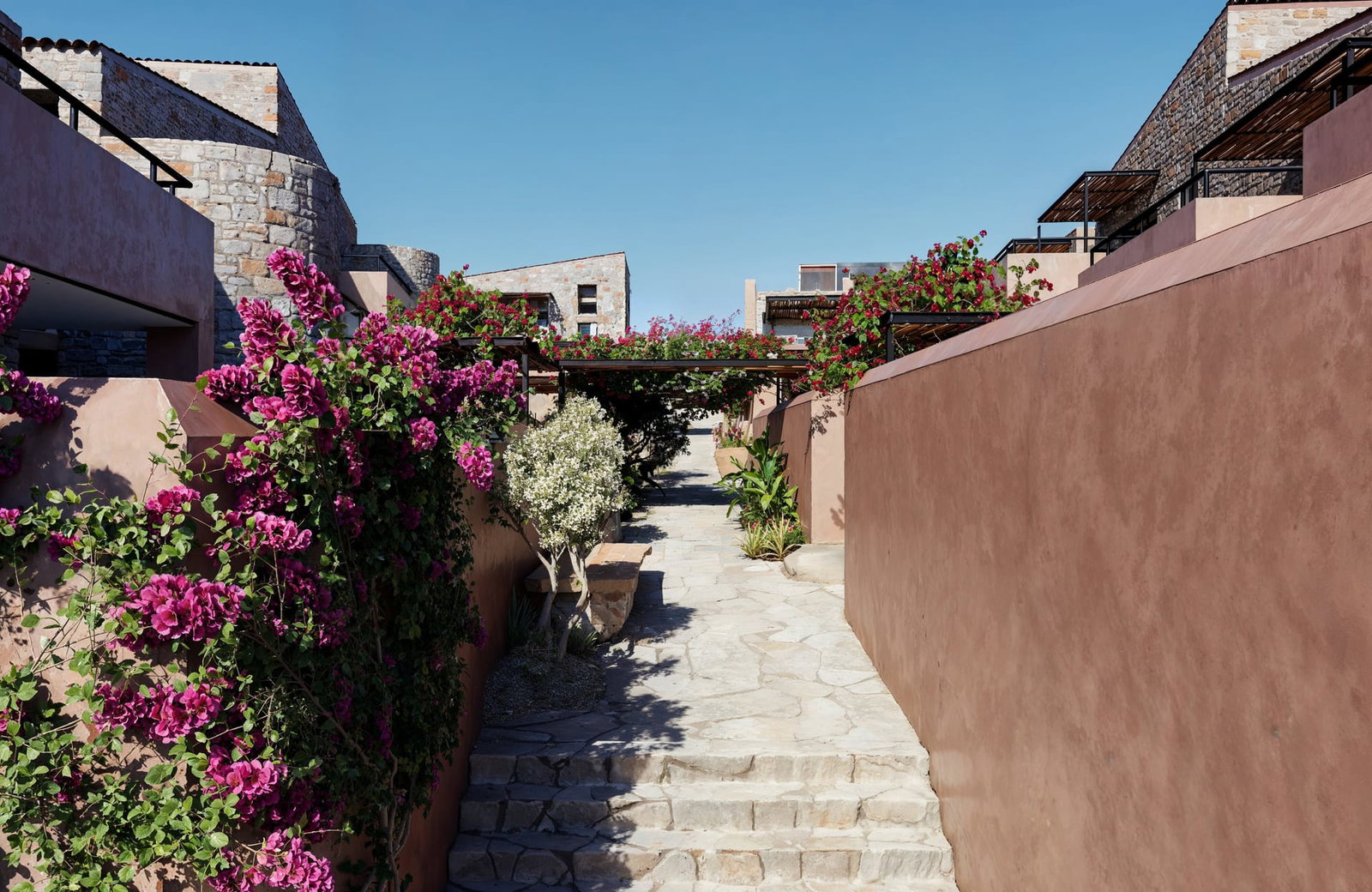 Volta Seaside Boutique Hotel