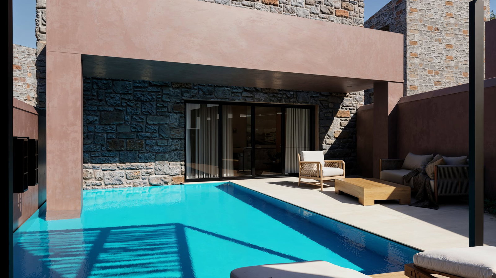 Volta Seaside Boutique Hotel