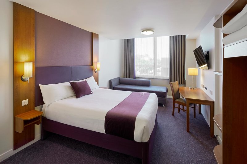 Hotel Premier Inn Manchester Airport (M56/J6) Runger Lane South