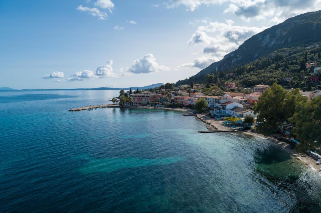 Bella Vista Hotel & Studios Corfu