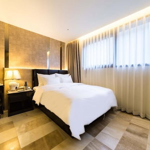 Hotel Indi Present cazare Guri-si