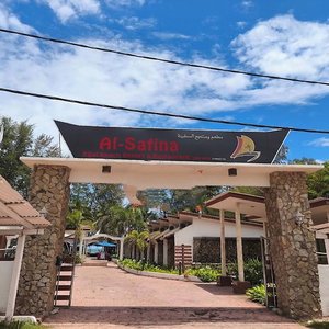 Hotel Al Safina Kijal Beach Resort cazare Terengganu