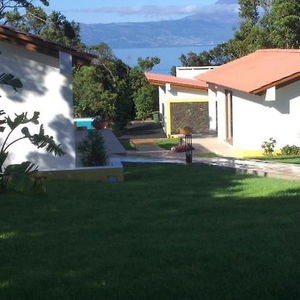 Sejur Villas Casteletes vacanta Urzelina