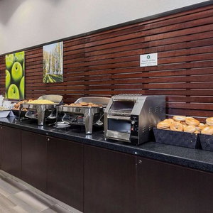 Hotel La Quinta Inn & Suites By Wyndham Clifton/Rutherford cazare Clifton