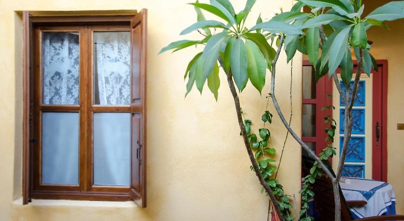 dal travel Elafusa Luxury Apartment
