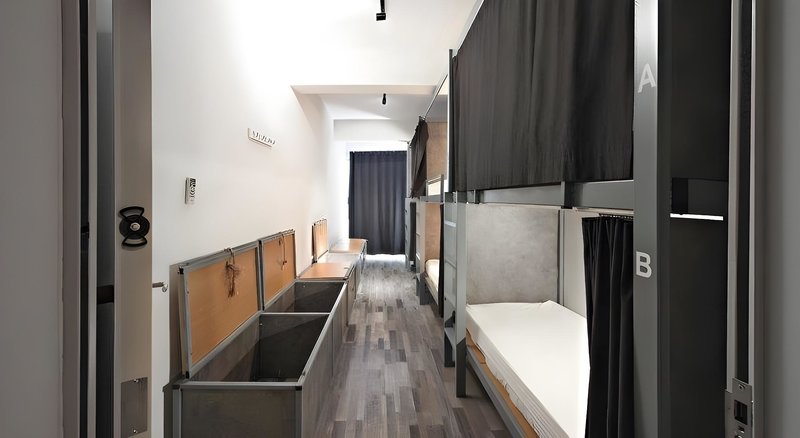 Hotel Bedbox Hostel