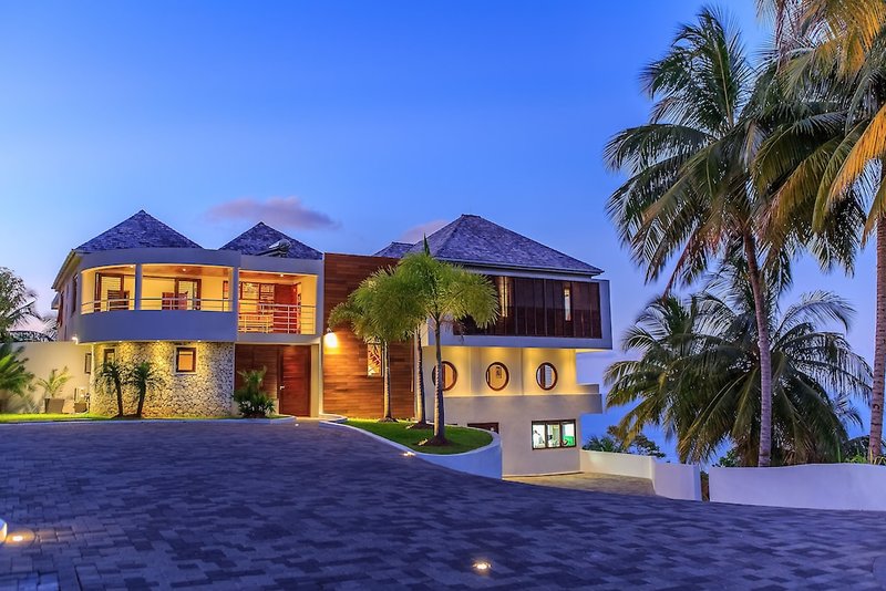 Hotel Cocosan Villa
