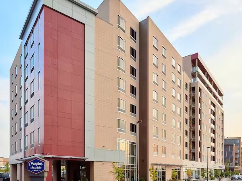 Hotel Hampton Inn & Suites By Hilton Quebec City /Saint-Romuald