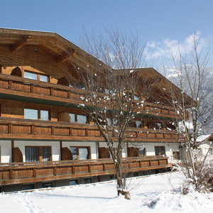 Hotel First Mountain Zillertal cazare Aschau