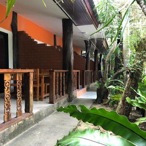 Hotel Ruan Mai Sang Ngam Resort cazare Suwannaphum
