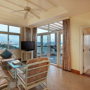 Hotel Golden Phoenix Seaview Hotel cazare Sanya