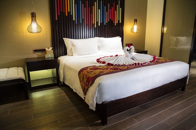 Hotel Coconut Grove Hotel