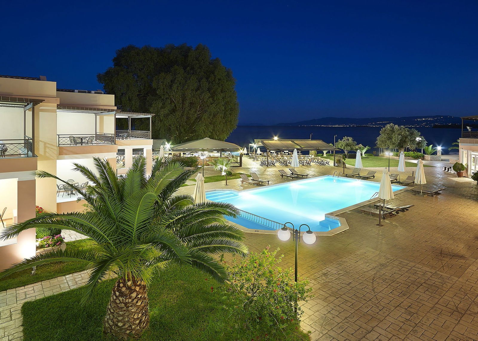 Hotel Avantis Suites Hotel Eretria