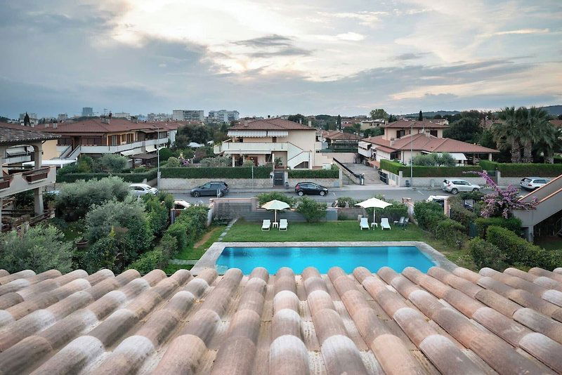 Hotel Follonica Apartments