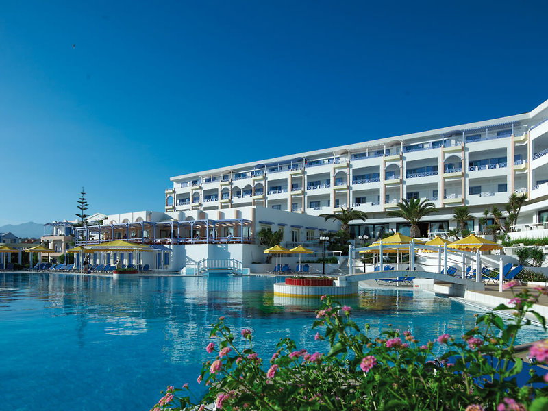 Hotel Oya Beach Resort