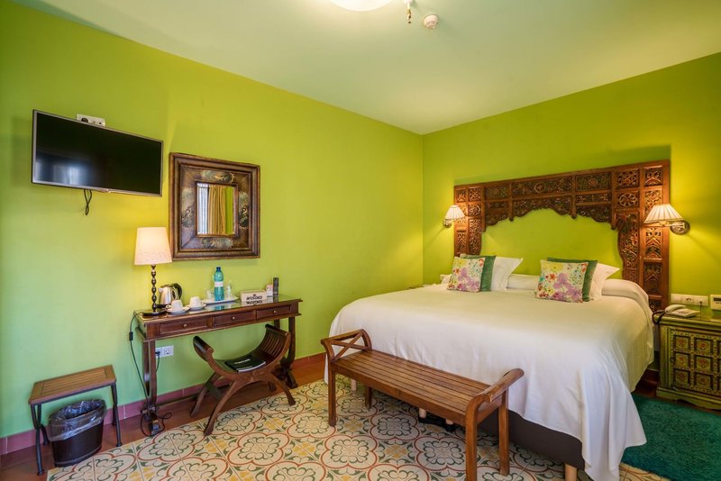 Hotel El Rey Moro