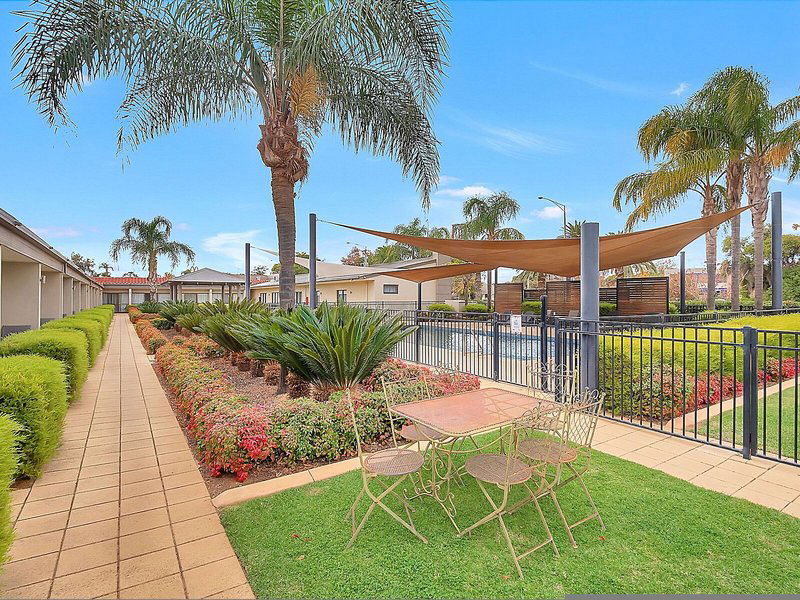 Hotel Comfort Inn Deakin Palms