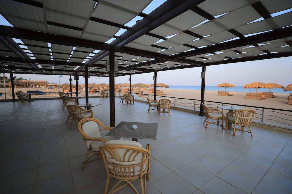 Shams Lodge Water Sport Resort