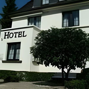 Hotel Am Oppspring cazare Muelheim