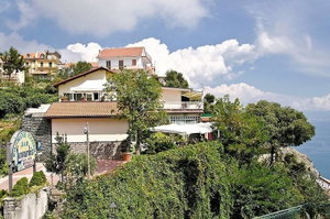 Hotel Ristorante Pensione Leonardo's cazare Agerola