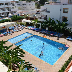 Sejur Apartamentos Casa Luis By Invisa vacanta Santa Eularia des Riu