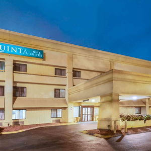 Hotel La Quinta Inn & Suites By Wyndham Nashville Airport cazare Nashville