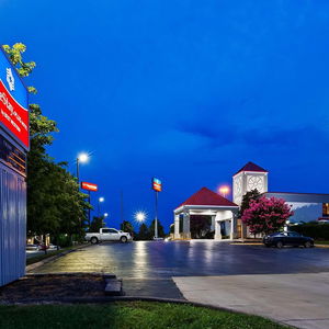 Hotel Baymont By Wyndham La Vergne cazare La Vergne