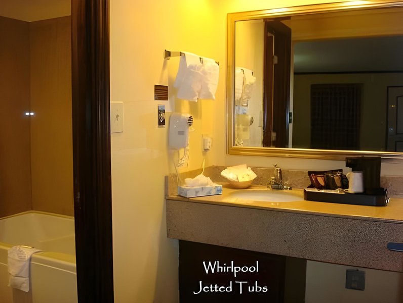 Hotel Antioch Quarters Inn