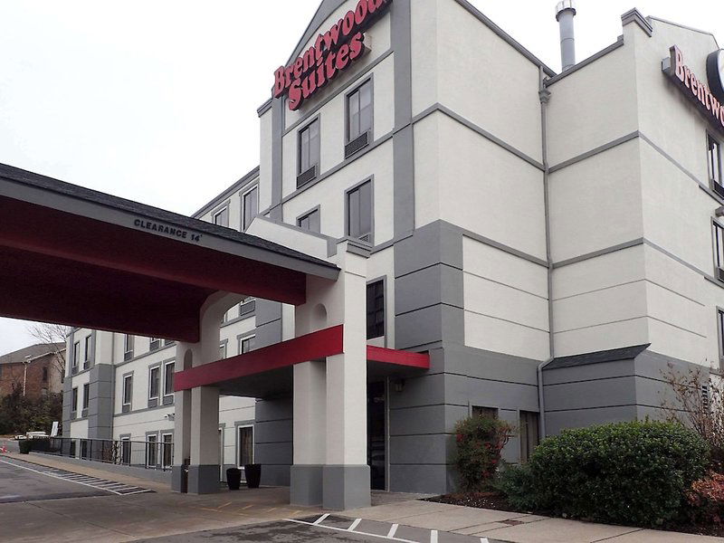 Hotel Brentwood Suites