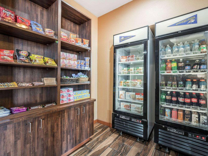 Hotel La Quinta Inn & Suites By Wyndham Belgrade - Bozeman Airport