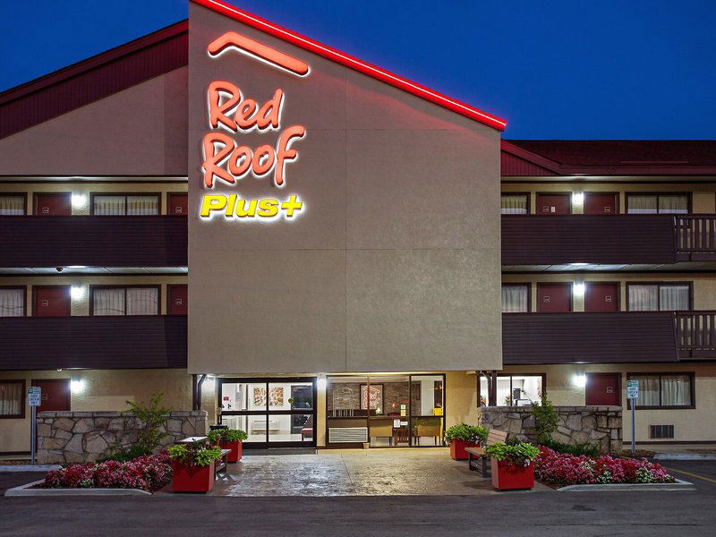 Hotel Red Roof Plus+ Nashville Fairgrounds
