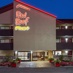 Hotel Red Roof Plus+ Nashville Fairgrounds cazare Nashville