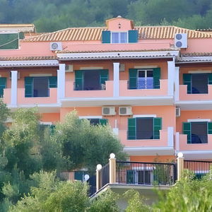 Hotel Villa Nestoras Studios Apartments cazare Nisaki